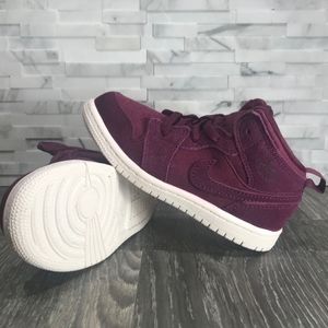 Kids shows Air Jordan size 8C